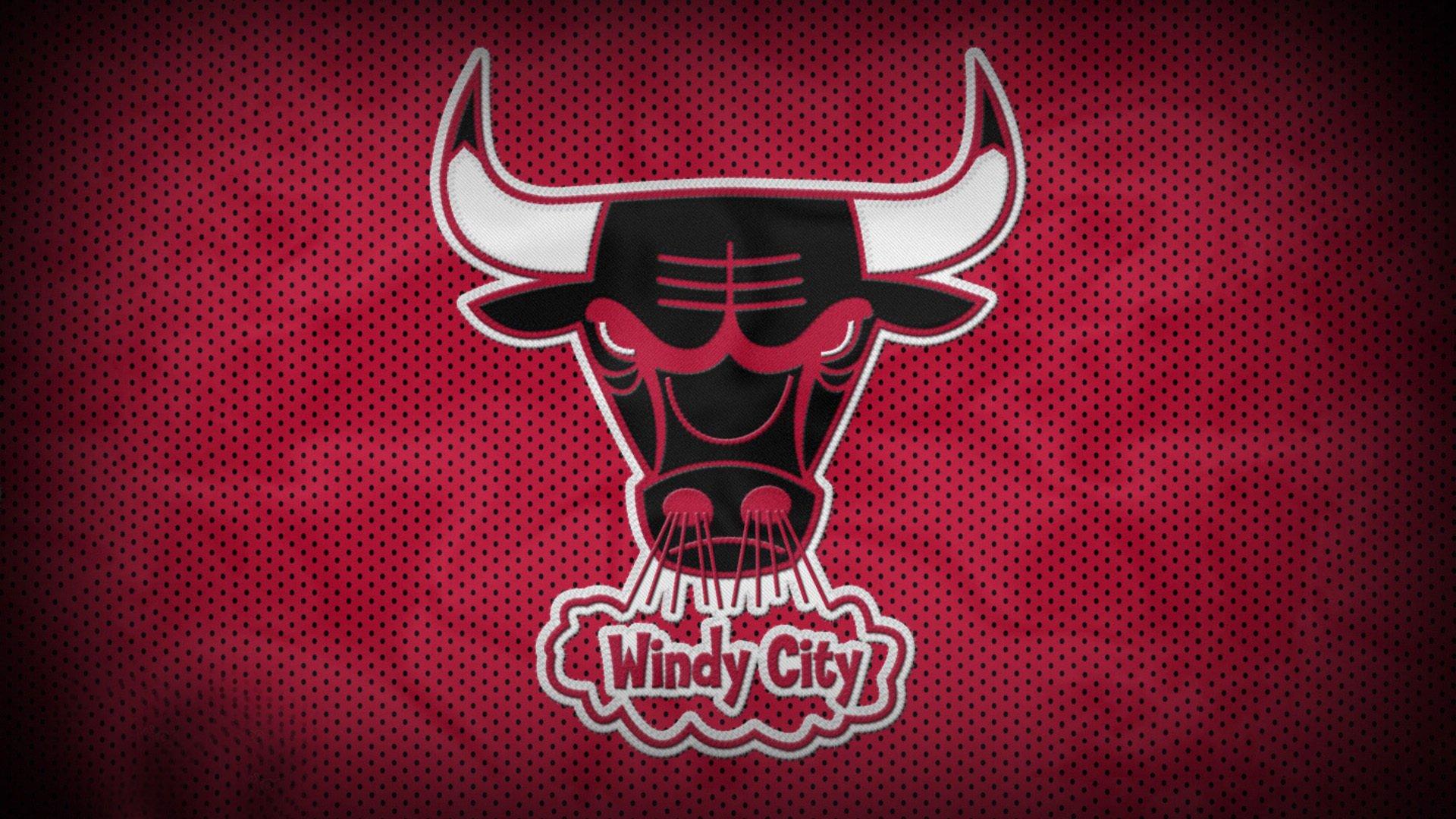 费迪南德爆料C罗私下言论引热议，称我为记者，群聊需谨慎