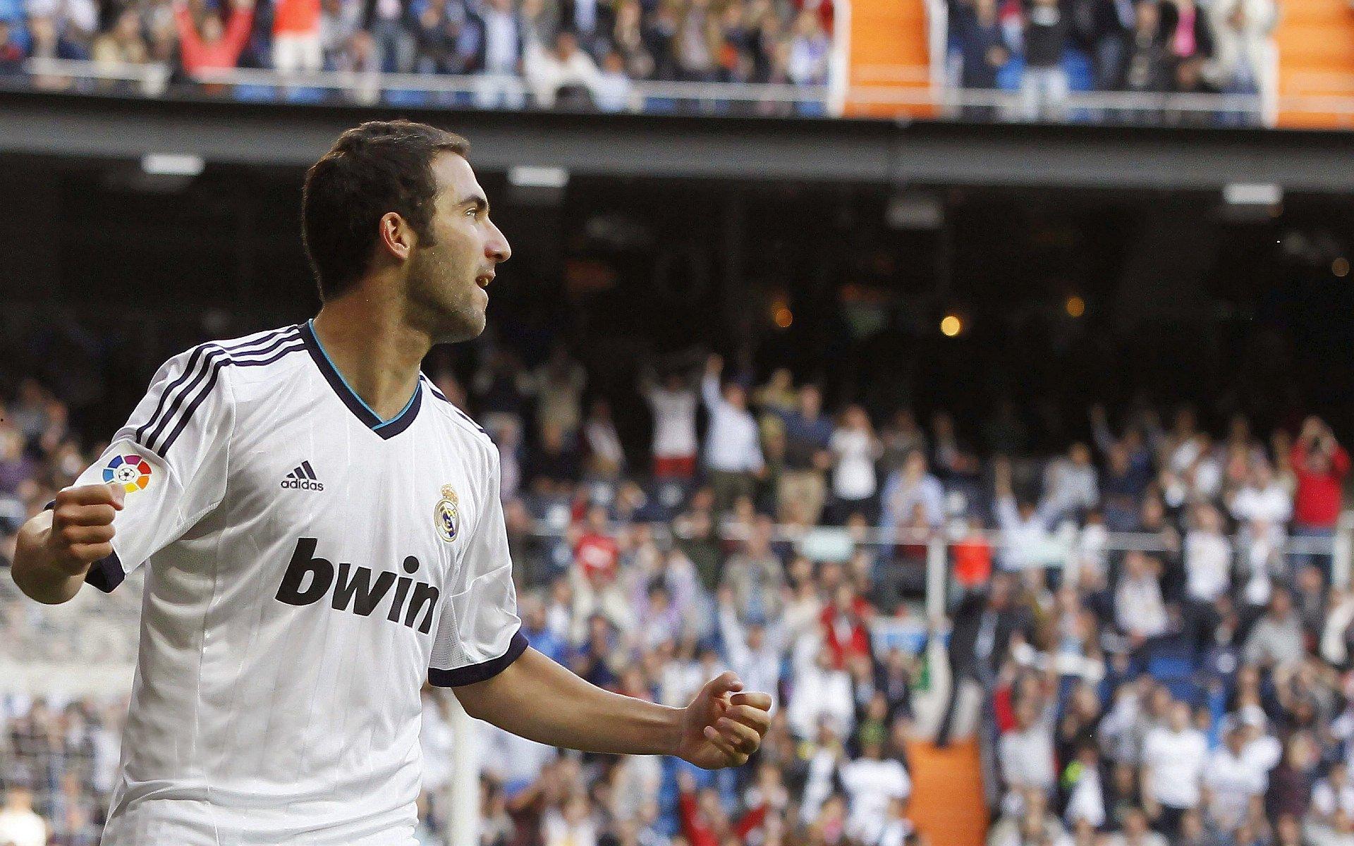 稳扎稳打,枪手之道,欧文评阿森纳争冠之路