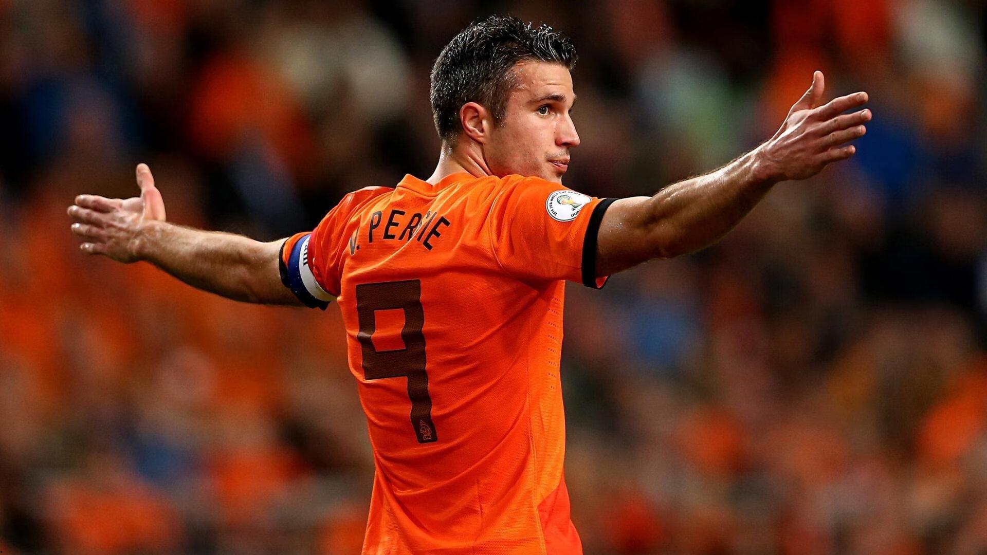 马塞利诺回应球迷欧冠缺席,尊重选择,以场上表现赢回支持